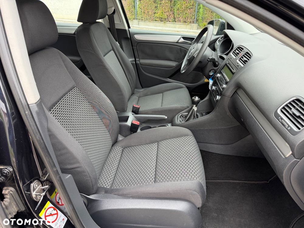 Volkswagen Golf - 15