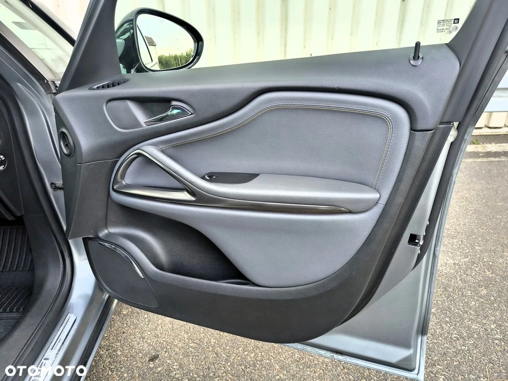 Opel Zafira 2.0 CDTI Cosmo - 20