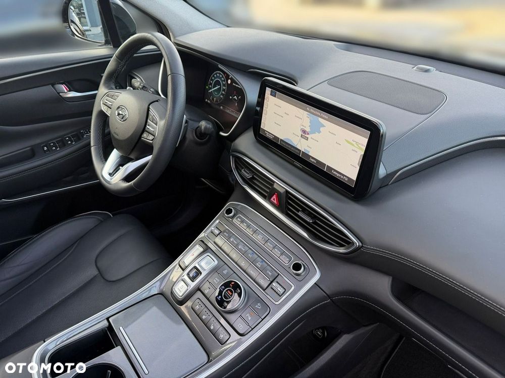Hyundai Santa Fe - 24