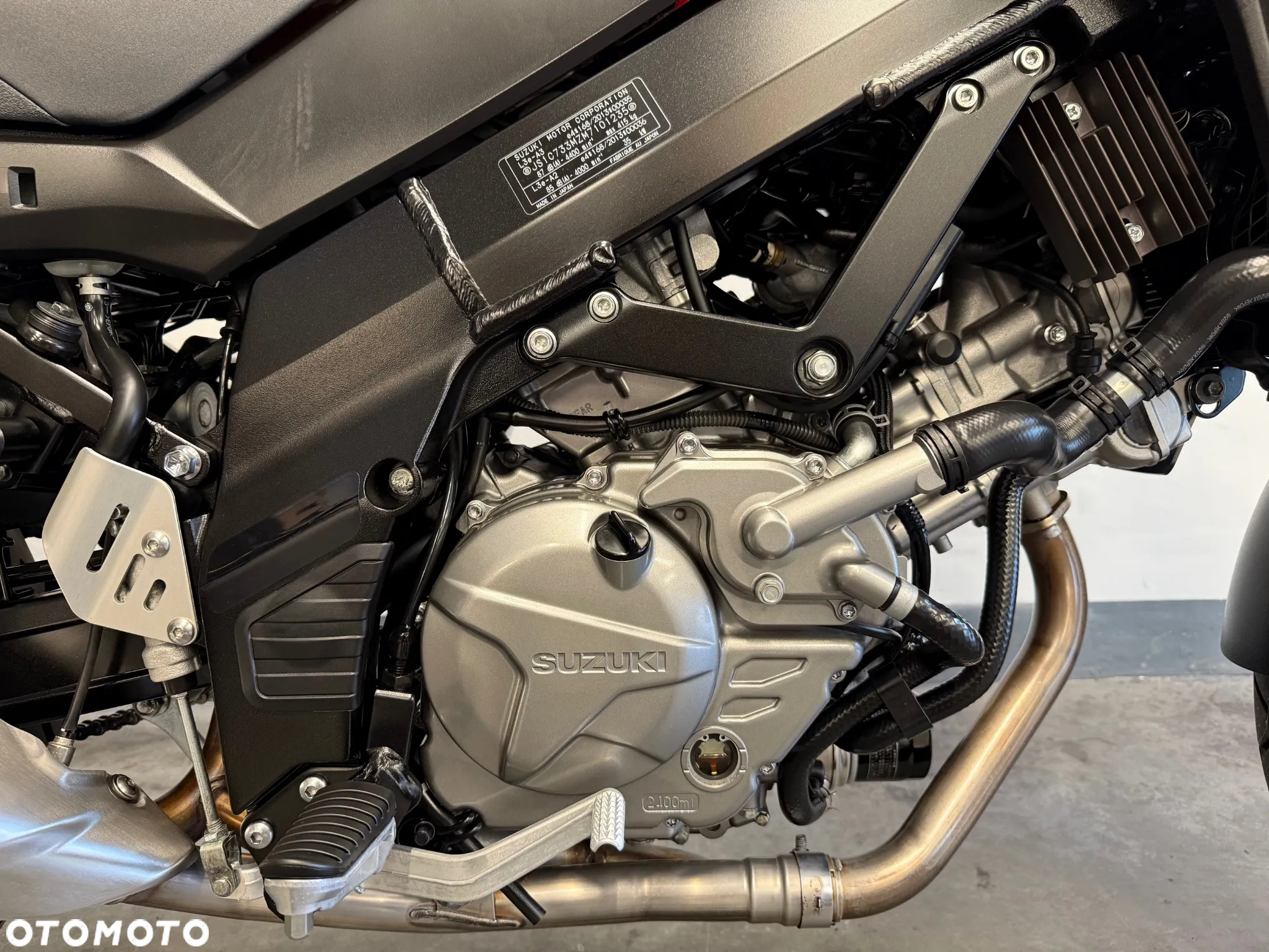 Suzuki V-STROM - 13