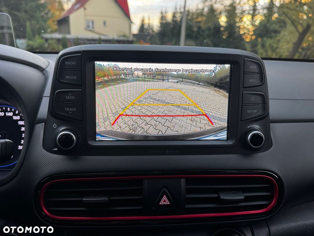 Hyundai Kona - 17