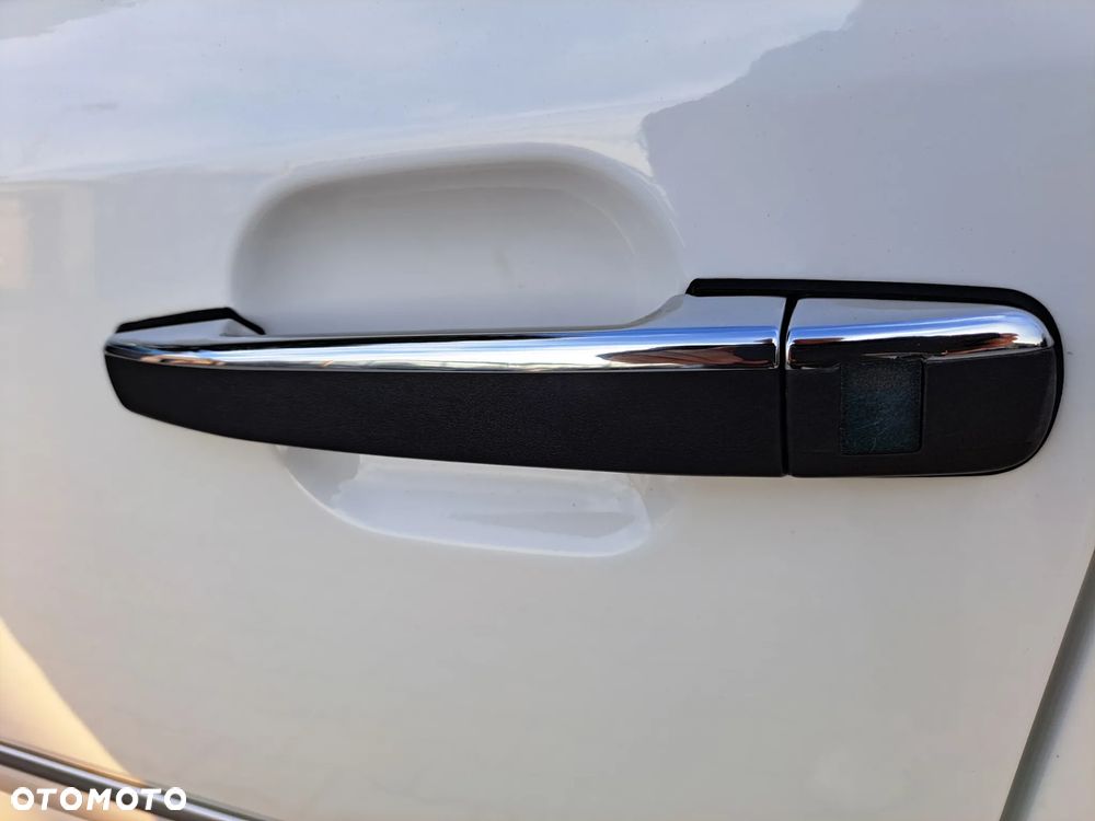 Mercedes-Benz Klasa C - 16