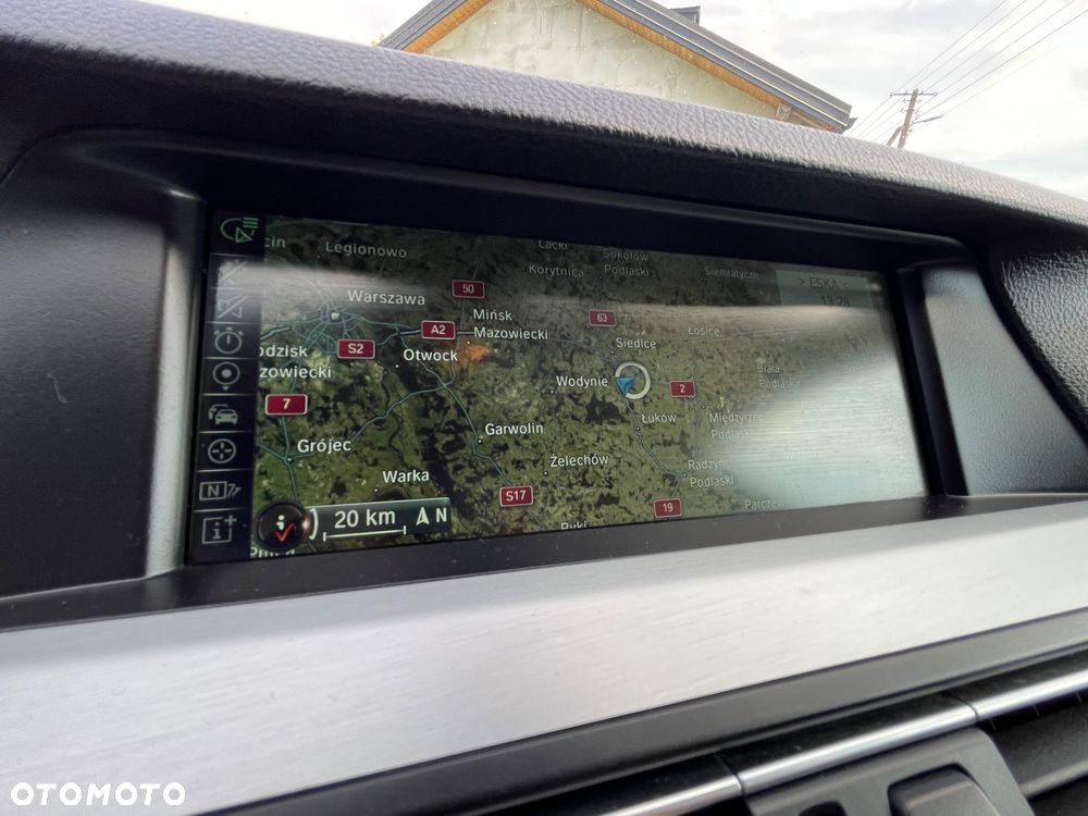 BMW Seria 5 530d - 27