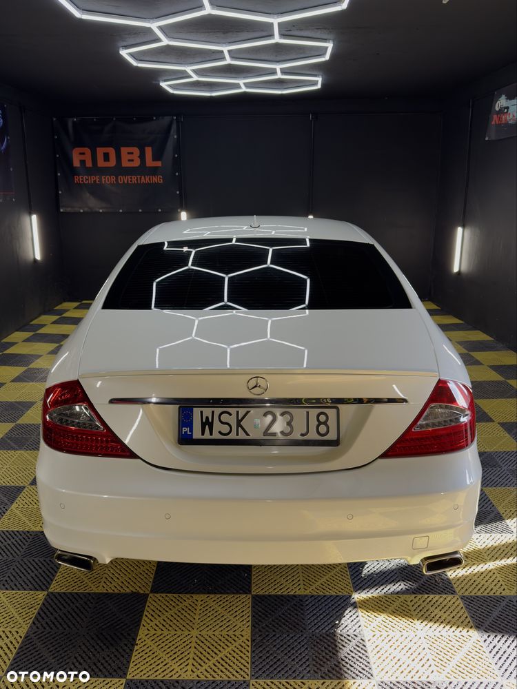 Mercedes-Benz CLS - 4