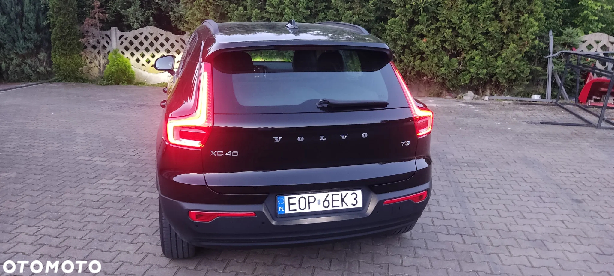 Volvo XC 40 T3 - 10