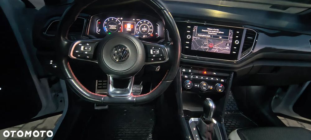 Volkswagen T-Roc - 35