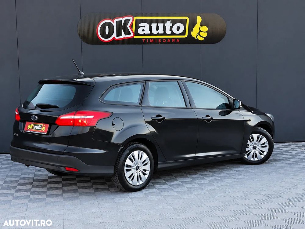 Ford Focus - 5