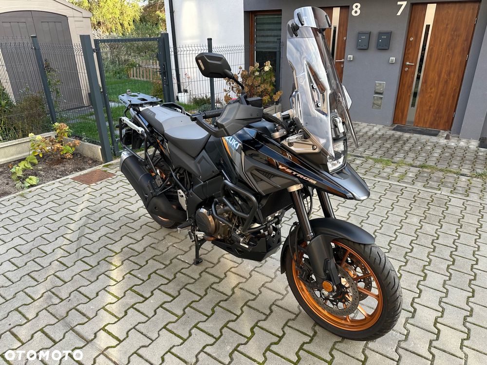 Suzuki V-STROM - 2