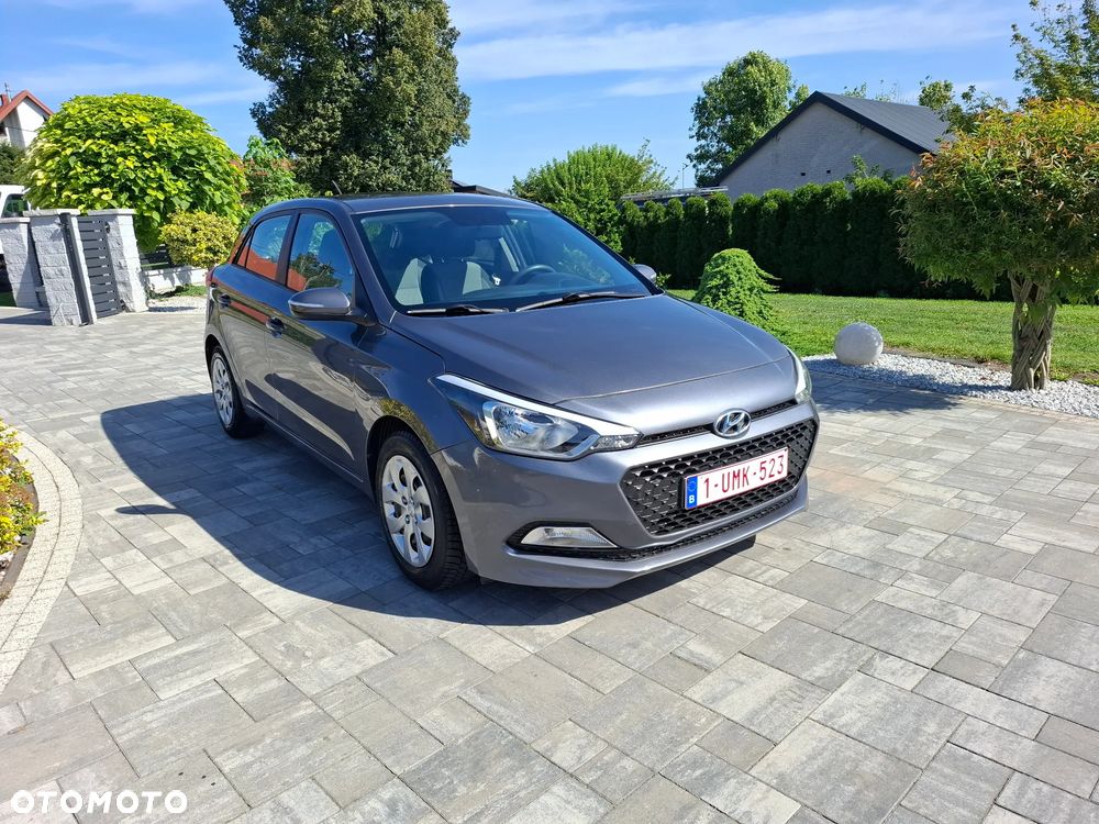 Hyundai i20 1.2 Fresh - 18