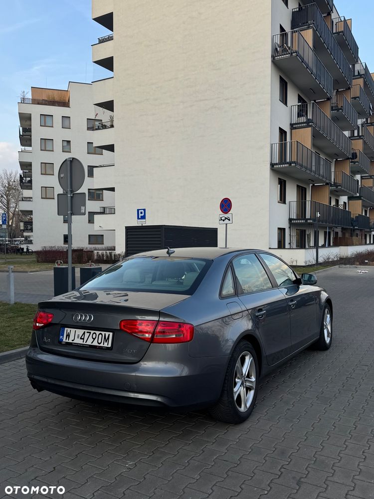 Audi A4 Limousine 2.0 TFSI multitronic Ambiente - 6