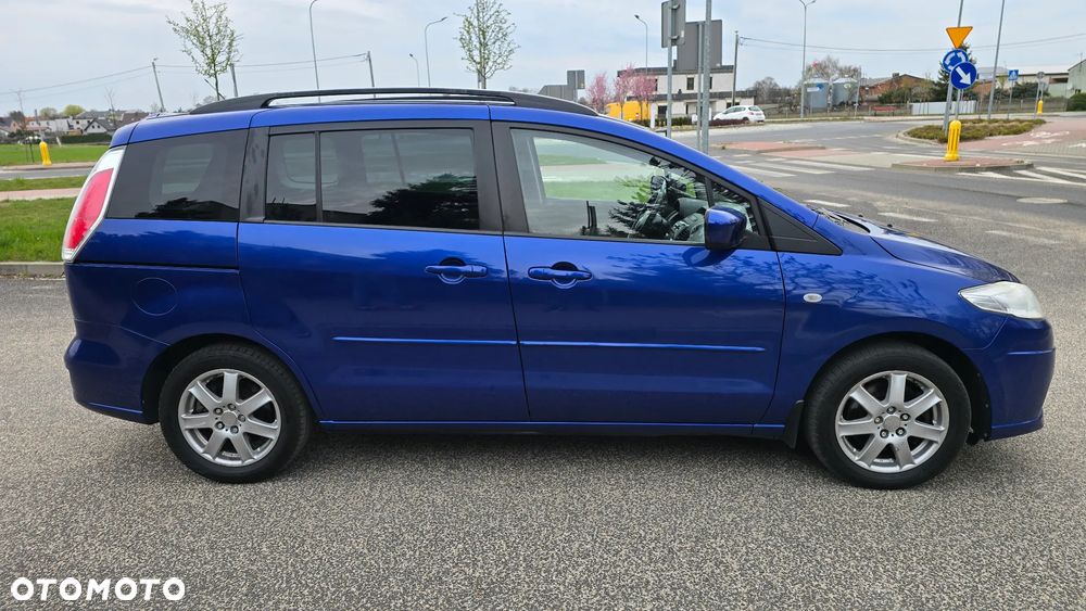 Mazda 5 - 8