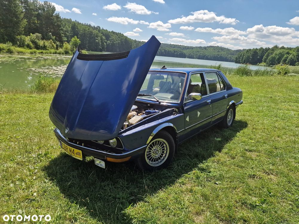 BMW Seria 5 525 - 10
