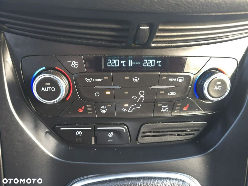 Ford Kuga - 18