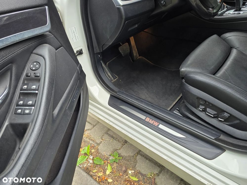 BMW Seria 5 - 15