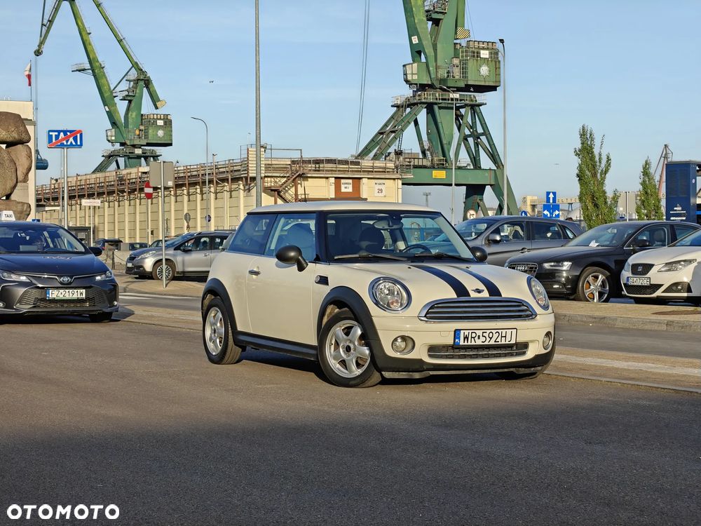 MINI ONE - 27