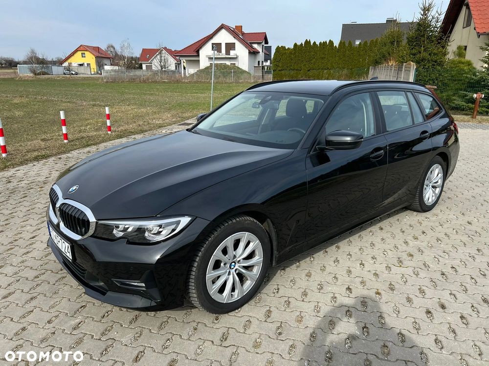 BMW Seria 3 320d Edition Luxury Line Purity - 2