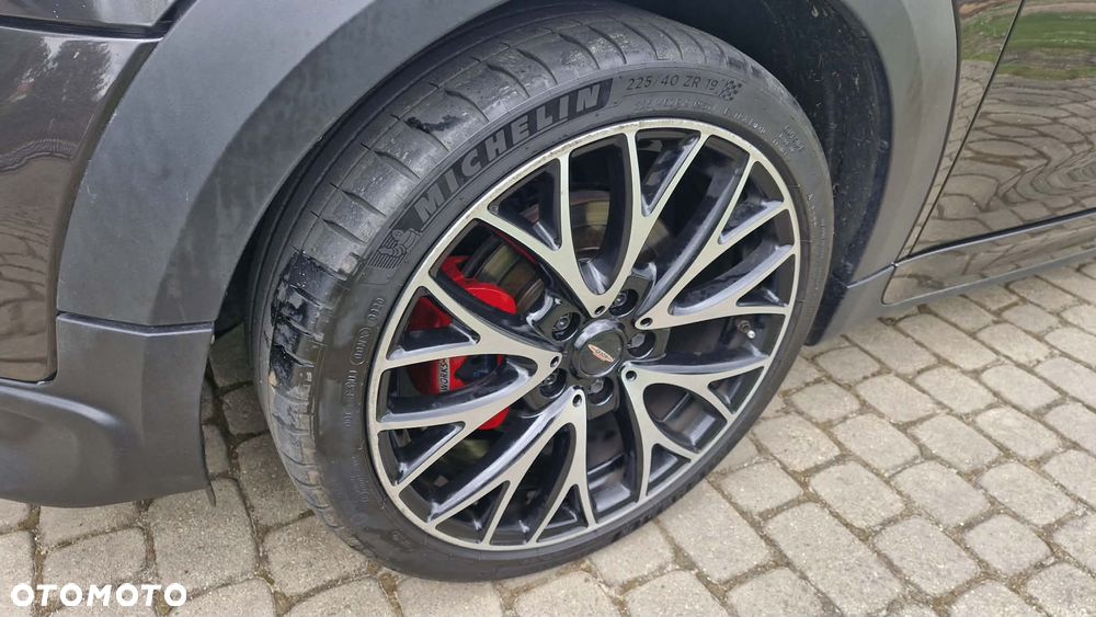 MINI John Cooper Works - 11