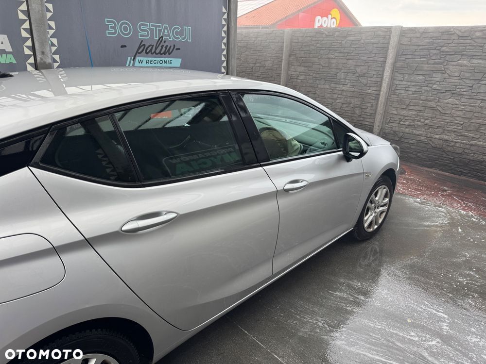 Opel Astra 1.4 T Dynamic - 10
