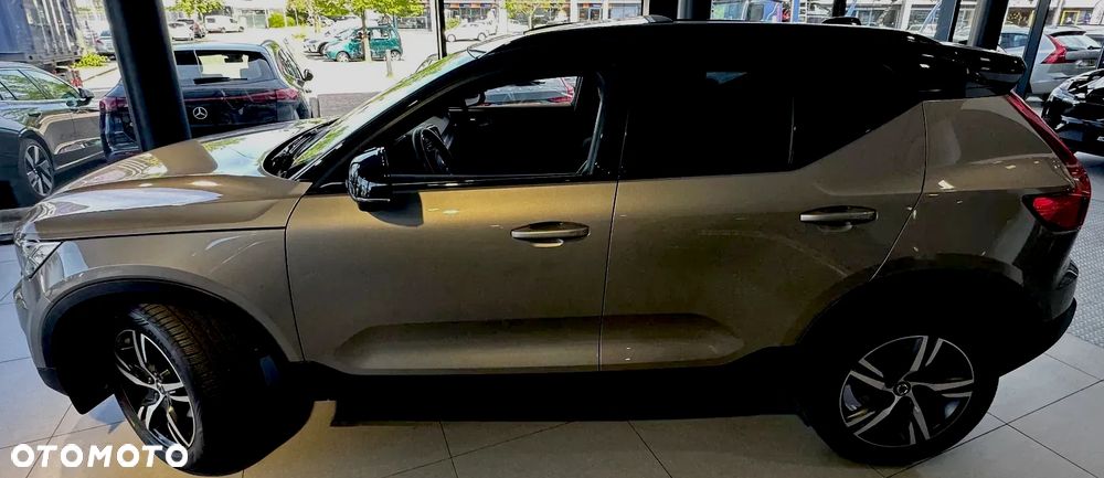 Volvo XC 40 T4 AWD Geartronic R-Design - 9