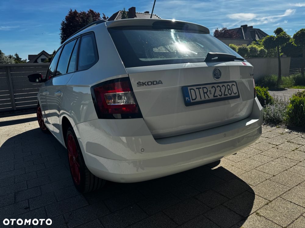 Skoda Fabia 1.2 TSI Cool Edition Red & Grey - 11