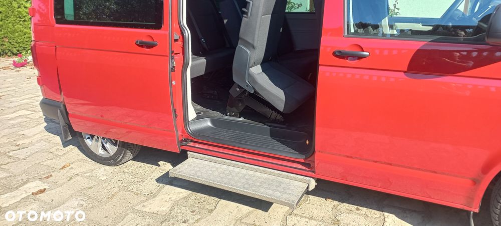 Volkswagen Caravelle 2.0 TDI L2 Highline - 4