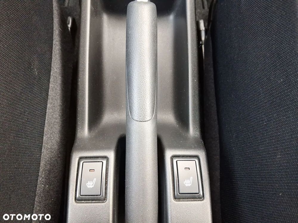 Suzuki Swift 1.2 Dualjet SHVS Premium Plus CVT - 36