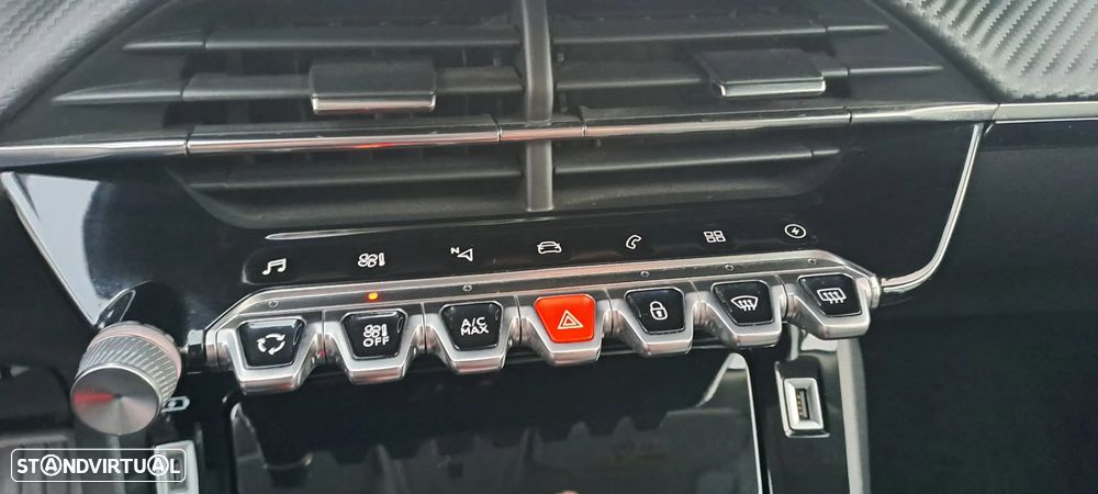 Peugeot e-2008 50 kWh Allure Pack - 29