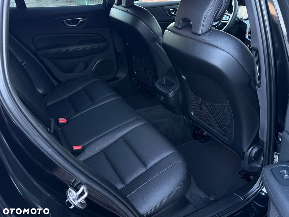 Volvo V60 B4 B Inscription - 12