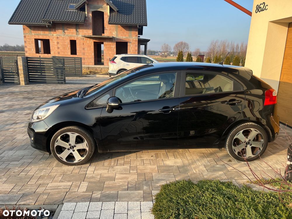 Kia Rio 1.4 Platinum Edition - 4