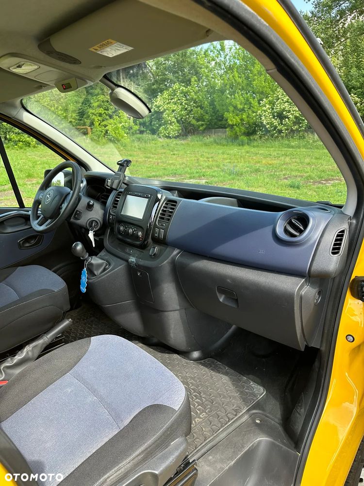 Opel Vivaro L2H1 2,9t Edition - 10