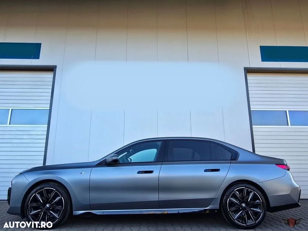 BMW Seria 7 740d xDrive - 30