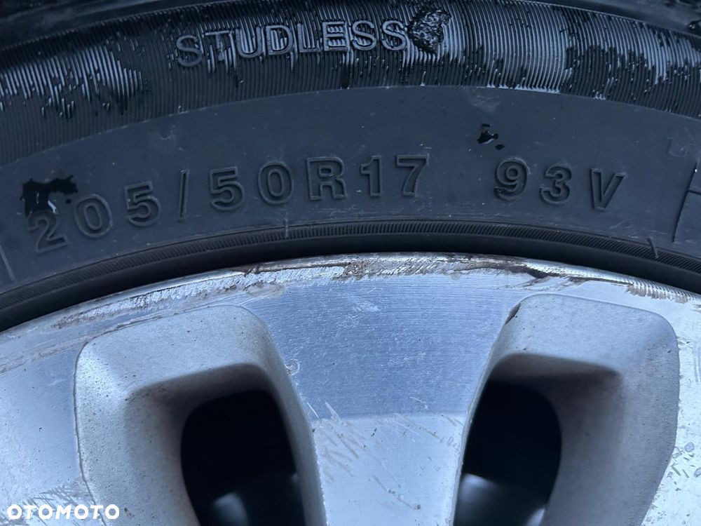 Ford C-MAX 1.8 TDCi Titanium - 17