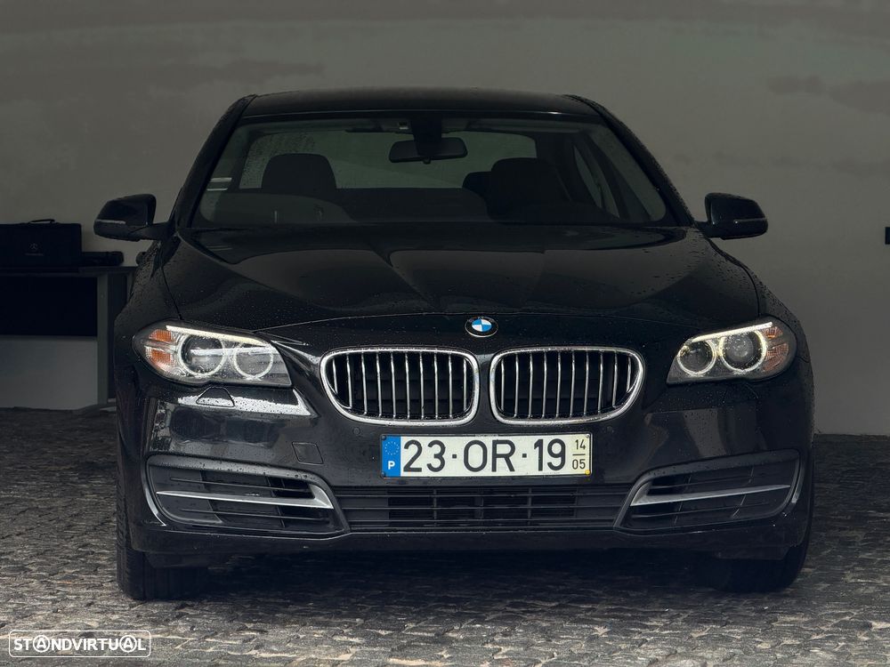 BMW 520 d Line Luxury Auto - 2