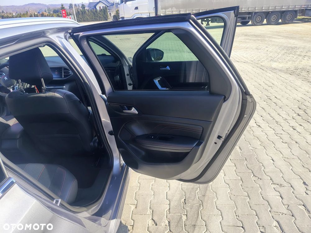 Peugeot 308 BlueHDi 130 Stop & Start GT Pack - 23