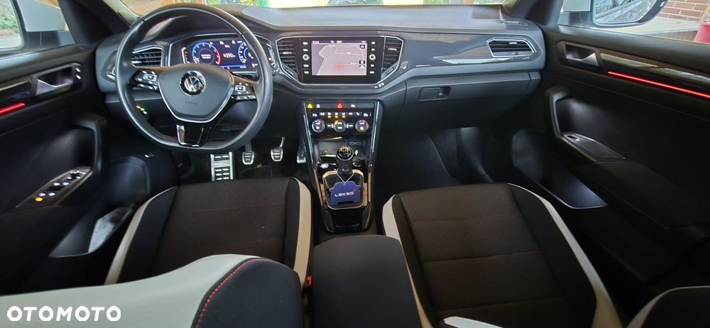 Volkswagen T-Roc 1.5 TSI ACT Premium - 14