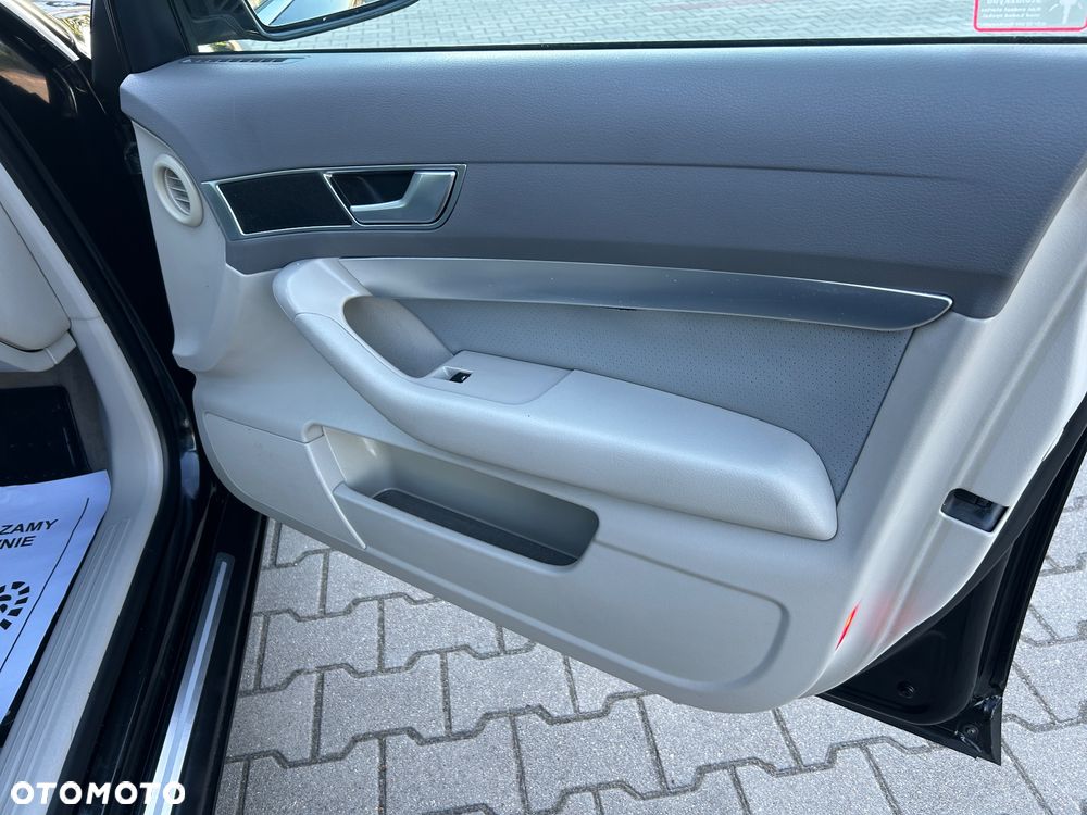 Audi A6 Avant 2.0 TDI DPF - 14