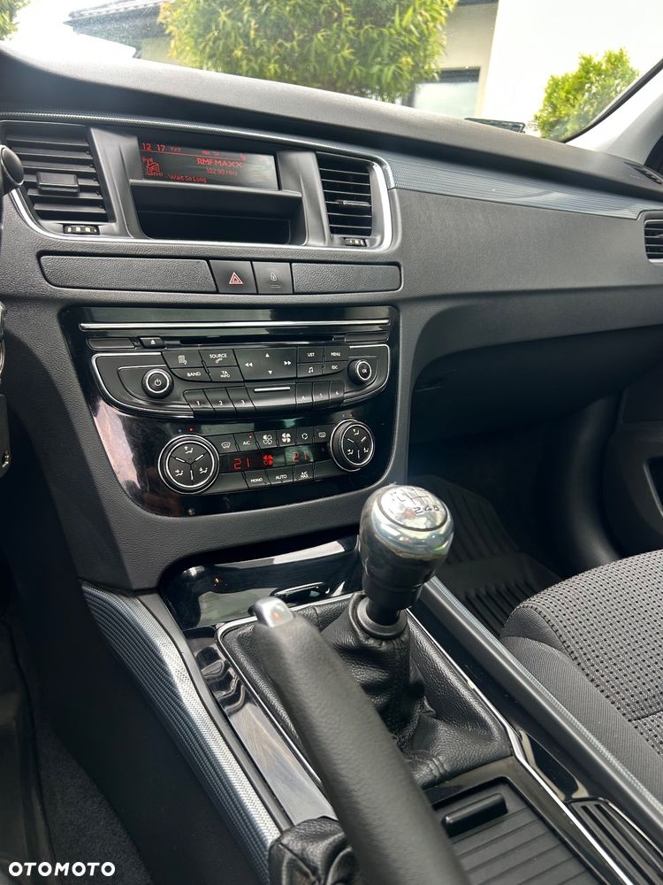 Peugeot 508 SW HDi FAP 140 Allure - 16