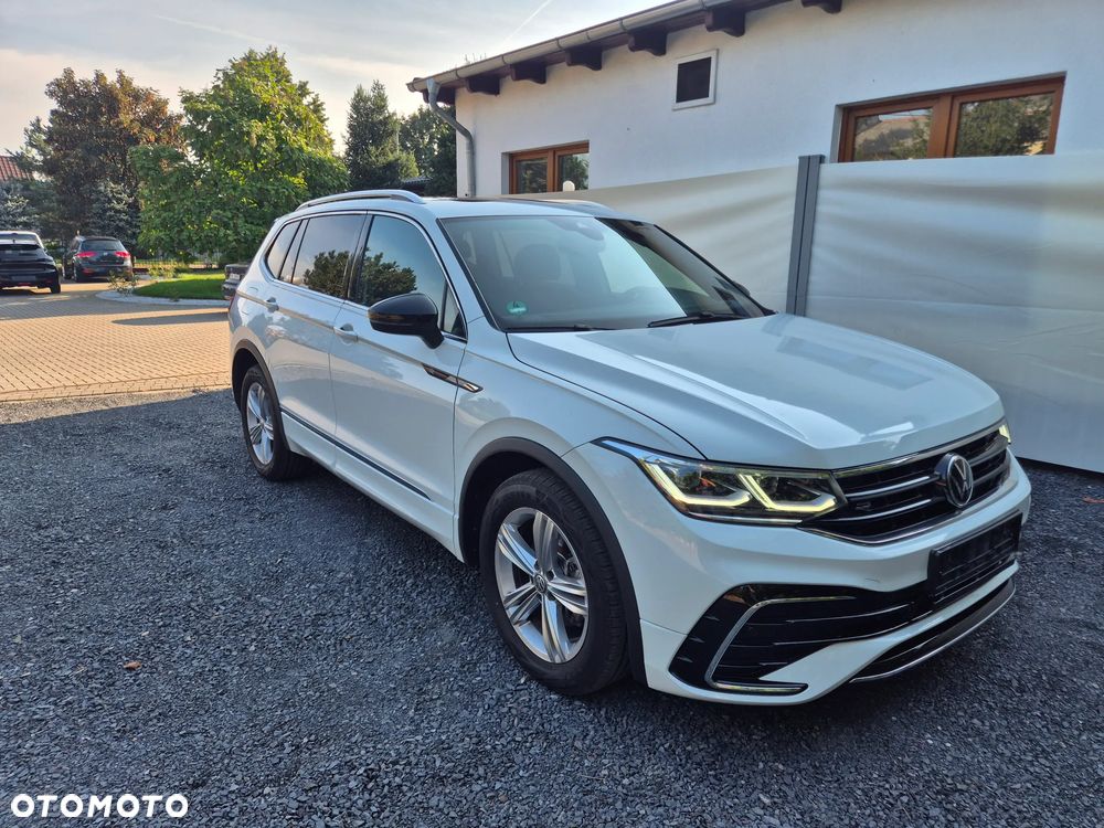 Volkswagen Tiguan 2.0 TDI SCR 4MotION DSG R-Line - 13