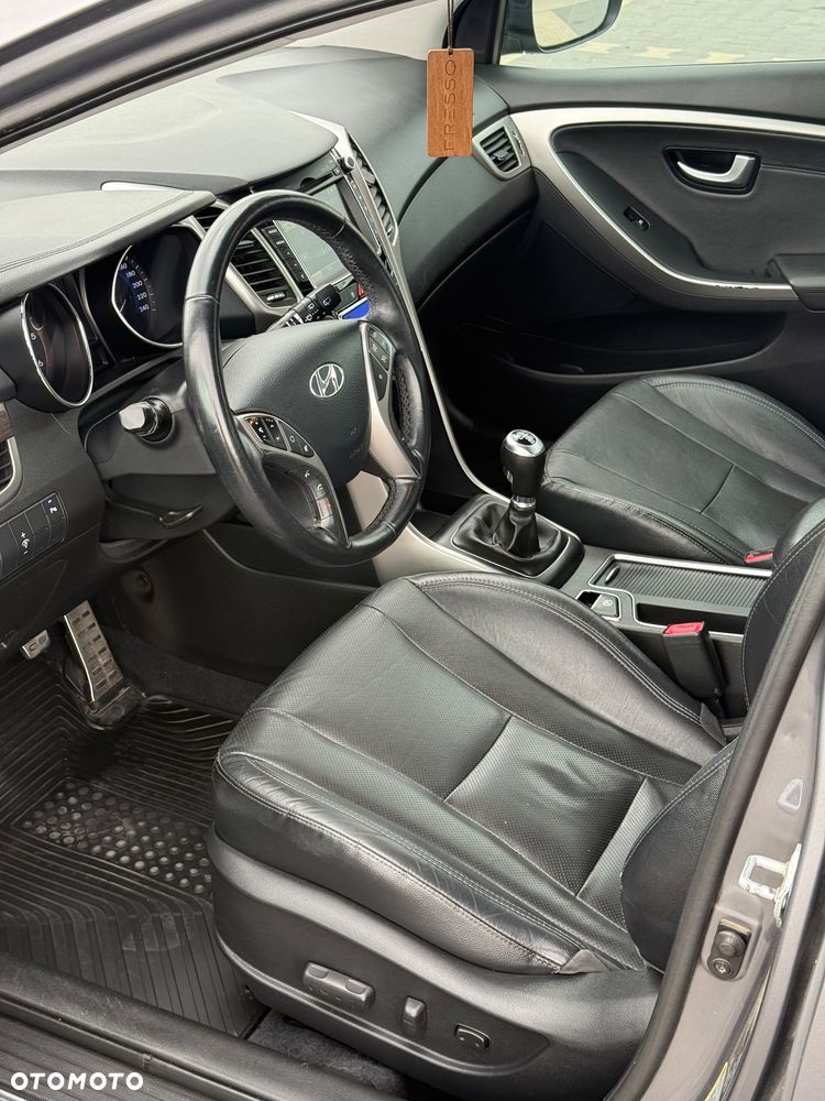Hyundai i30 1.6 CRDi Premium - 9
