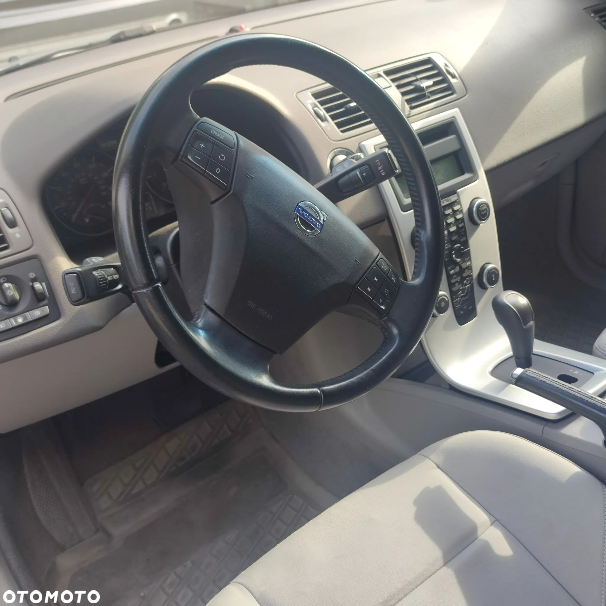 Volvo V50 T5 Geartronic Momentum - 7