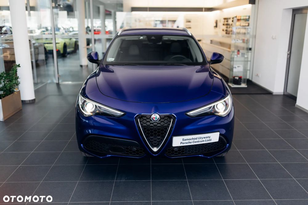 Alfa Romeo Stelvio 2.0 Turbo Q4 - 6