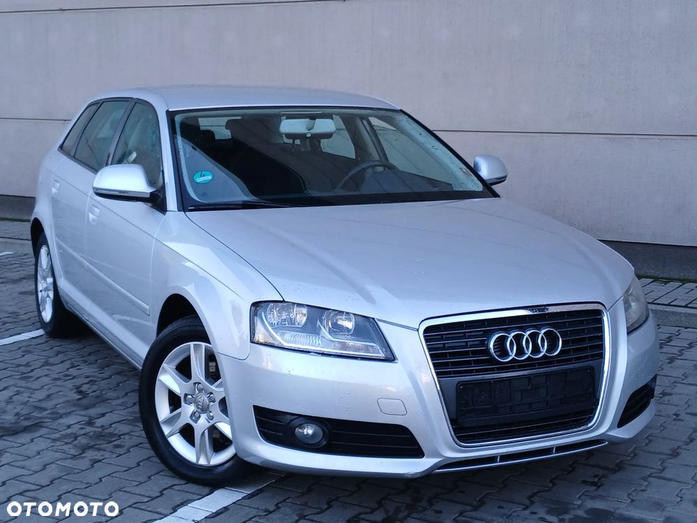 Audi A3 Sportback 1.6 Attraction - 11