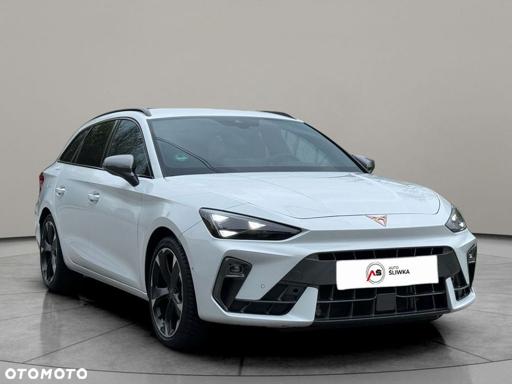 Cupra Leon 1.5 eTSI DSG - 4