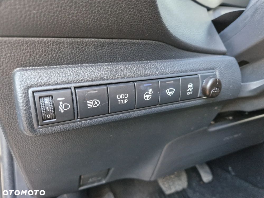 Toyota Corolla 2.0 Hybrid GR Sport Dynamic - 26