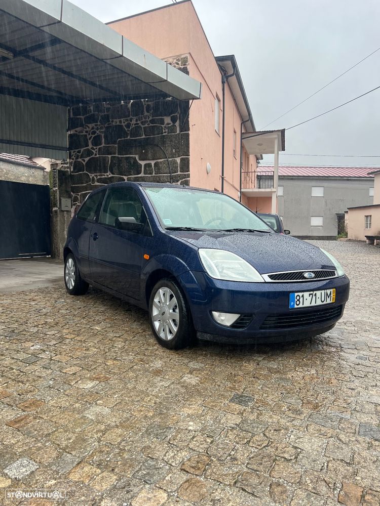 Ford Fiesta - 2