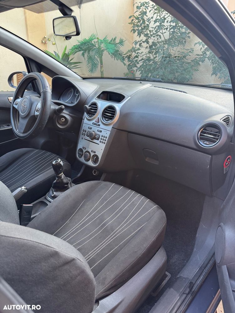 Opel Corsa - 15