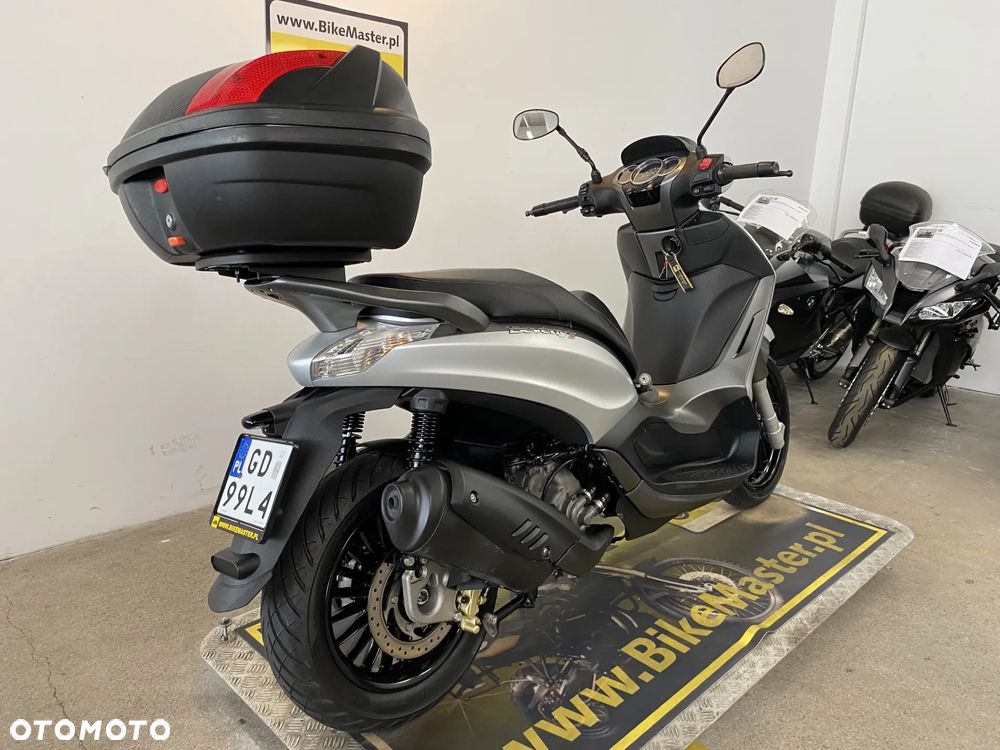 Piaggio Beverly - 5