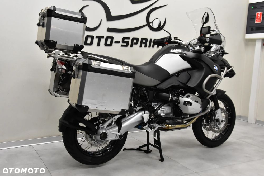BMW R - 9