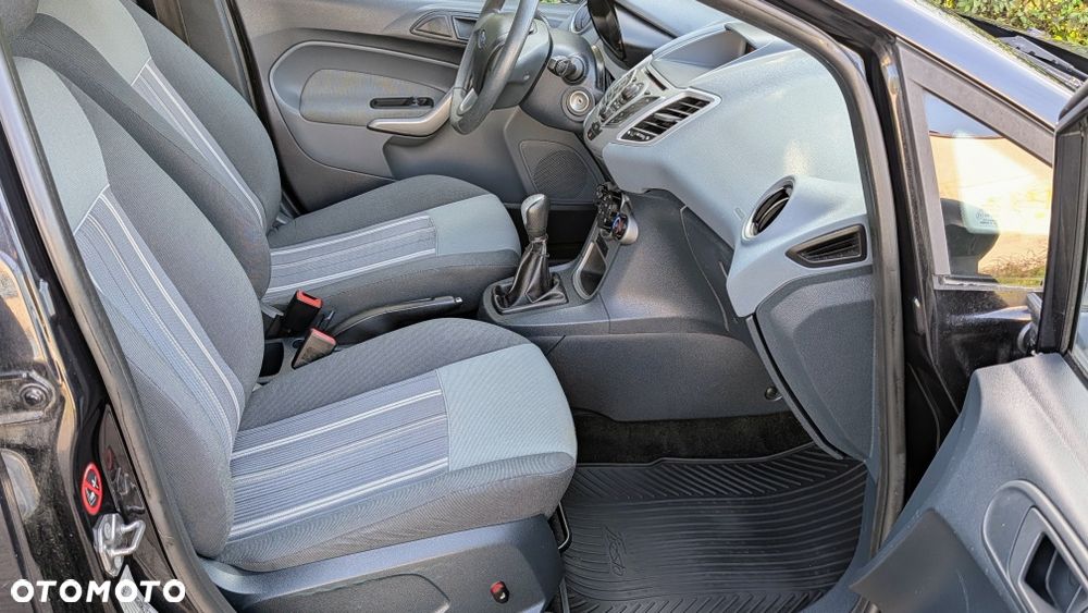 Ford Fiesta - 13