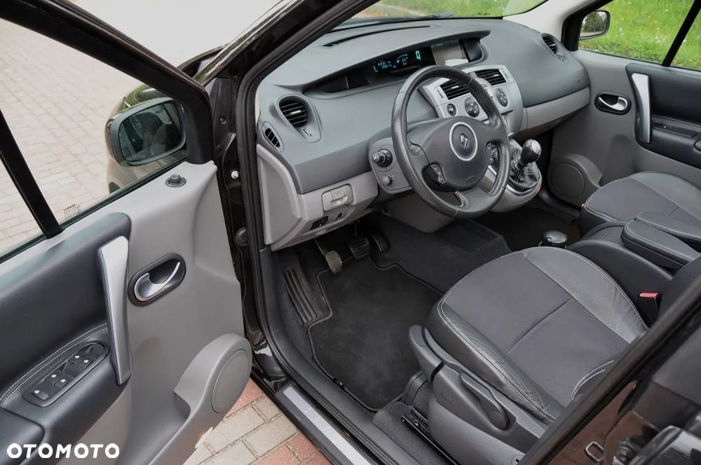 Renault Scenic 2.0 16V Luxe Dynamique - 10